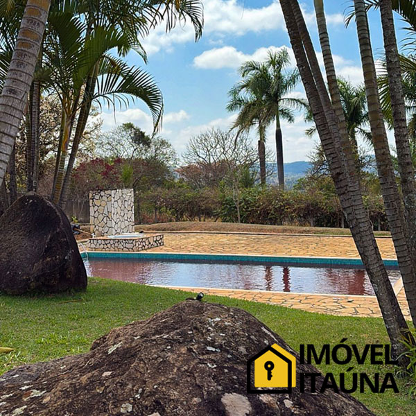 imovel-itauna-ch-8221-06