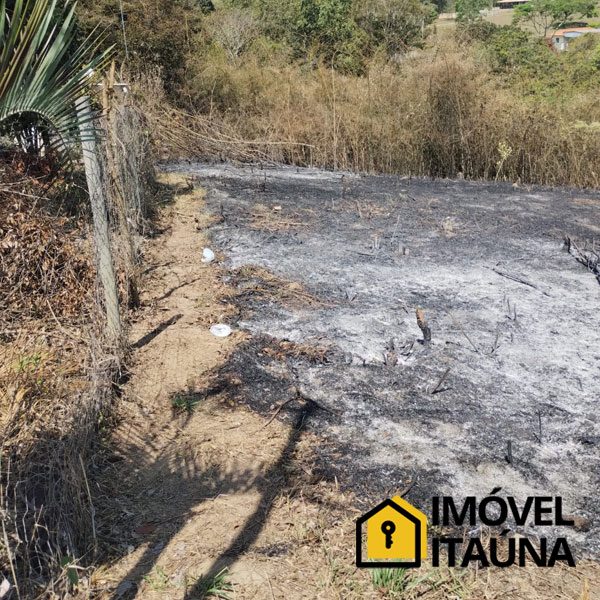 imovel-itauna-ch-1175-02
